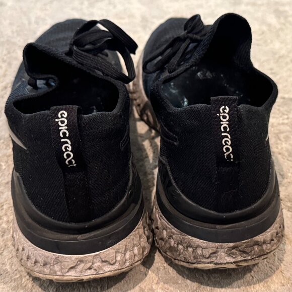 Nike BQ8928 002 Epic React Flyknit 2 Black White Men Tennis sneaker running B - Picture 6 of 15